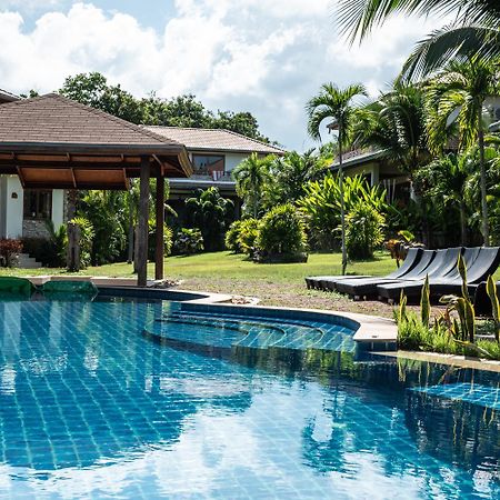 Blue Hill Residence Hua Thanon  エクステリア 写真