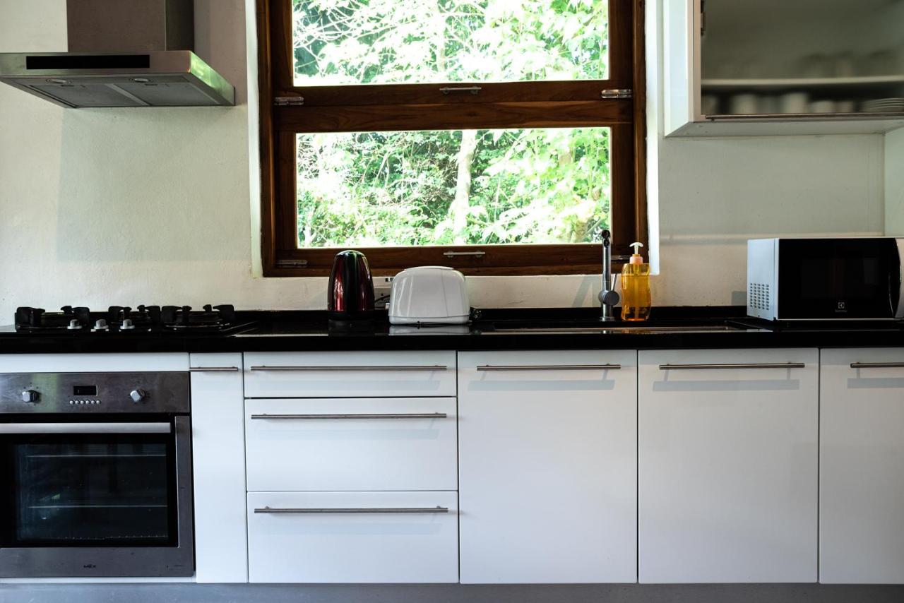 Blue Hill Residence Hua Thanon  エクステリア 写真