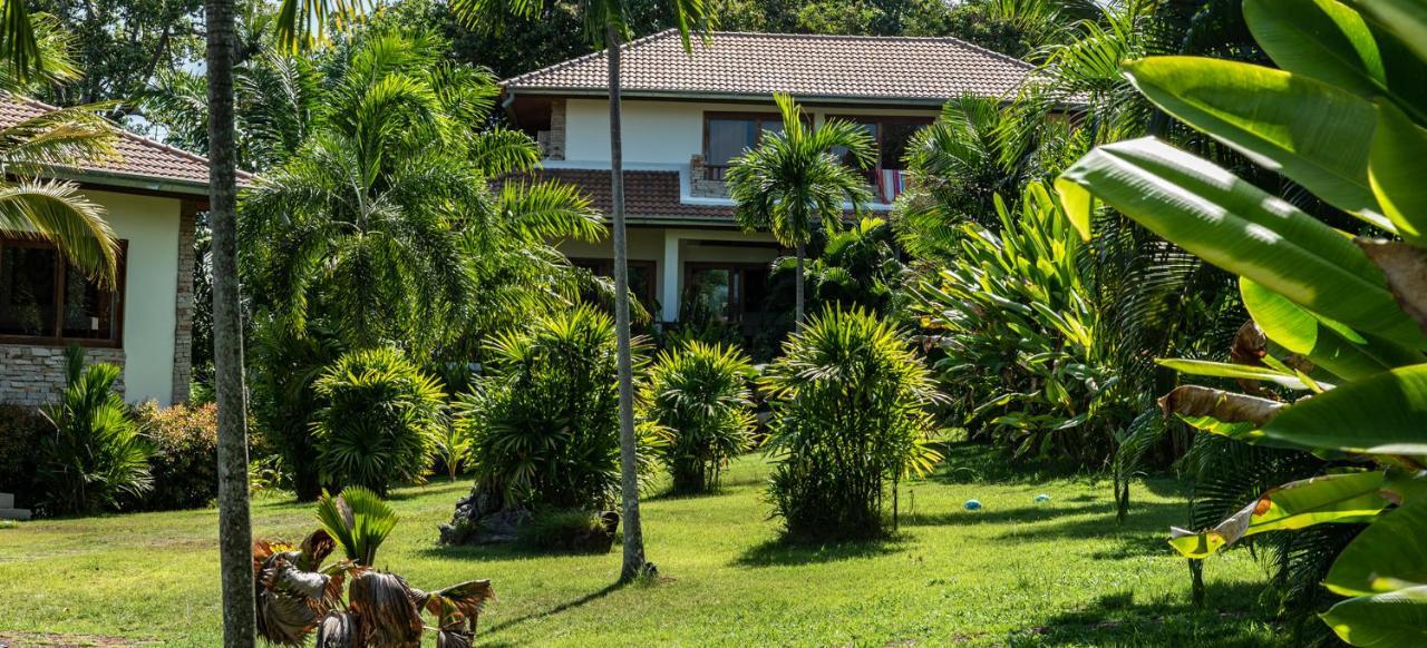 Blue Hill Residence Hua Thanon  エクステリア 写真