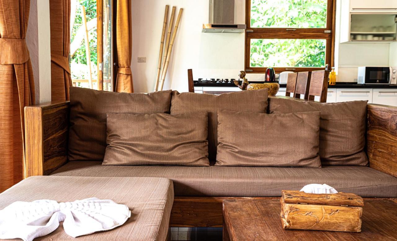 Blue Hill Residence Hua Thanon  エクステリア 写真