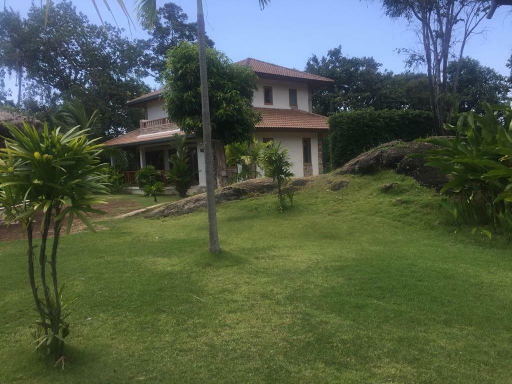 Blue Hill Residence Hua Thanon  エクステリア 写真