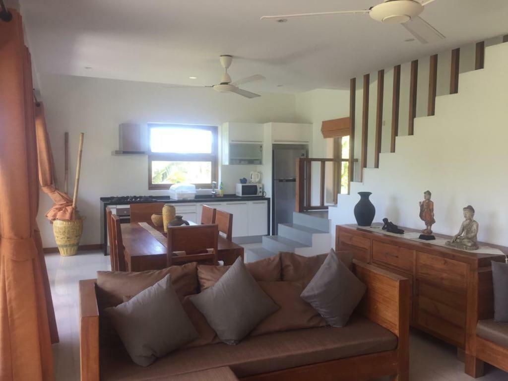Blue Hill Residence Hua Thanon  エクステリア 写真