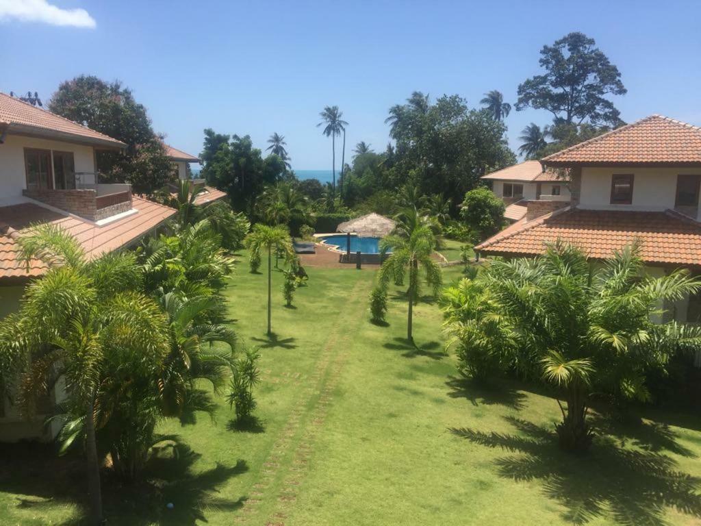 Blue Hill Residence Hua Thanon  エクステリア 写真